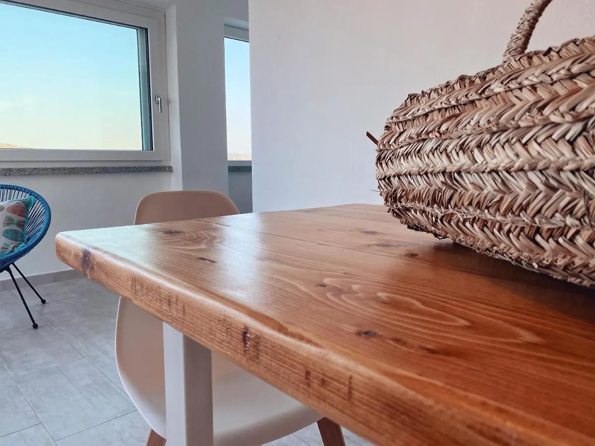 Apartment Appartamenti Del Conte Di Capo Testa Santa Teresa Gallura Italy