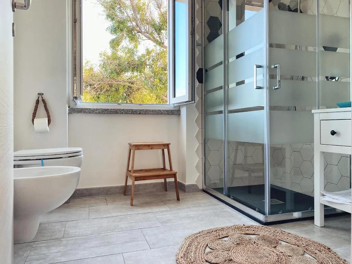 Apartment Appartamenti Del Conte Di Capo Testa Santa Teresa Gallura Italy